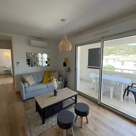 Apartment T2 Neuf Port De Bonifacio Avec Parking Prive